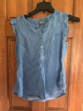 Soho Light Blue Chambray Ruffle-Sleeve-M